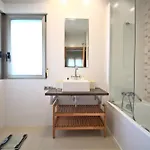 Coqueto Adosado Planta Baja Con Pequeno Jardin Privado Y Salida A Piscina * Dénia