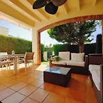 Lejlighed Coqueto Adosado Planta Baja Con Pequeno Jardin Privado Y Salida A Piscina Dénia